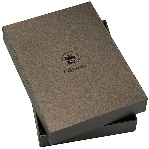 קופסת מתנה מהודרת ליומן שנתי מבית המותג GIVONY.