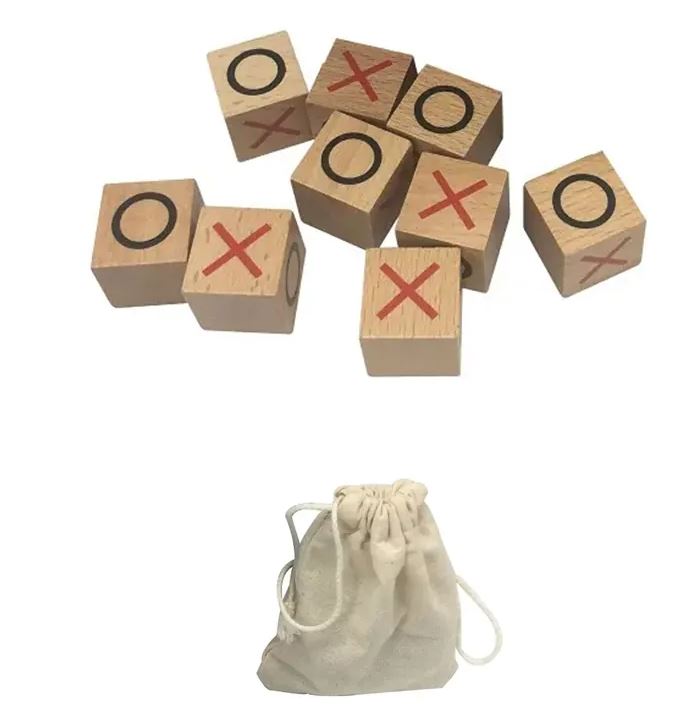 משחק איקס עיגול  XO קומפקטי – לנסיעות ולבית. 
משחק אסטרטגיה עבור 2 מתמודדים: משחק איקס עיגול XO הנוסטלגי, עשוי מקוביות מעץ איכותי ונרתיק נשיאה מבד (לנסיעות). המשחק כולל: 9 קוביות מעץ בגודל 2.2 ס”מ + נרתיק לנשיאה נוחה מבד.