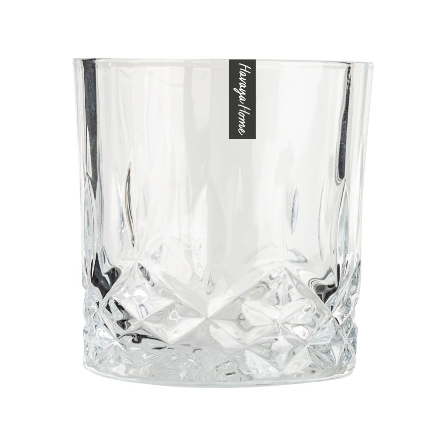 כוס ויסקי מזכוכית דגם ריבועים. 